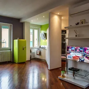 casa-orombelli-milan.italymilanhotels.net/